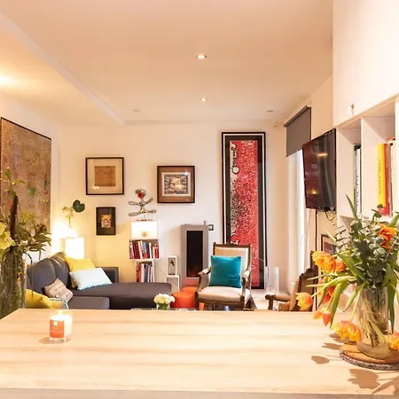 Flat Apartment *