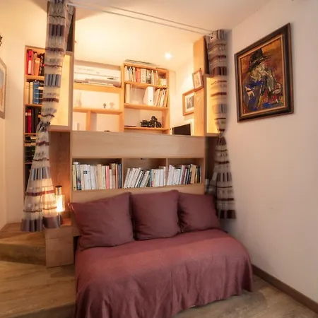 Apartment Flat *