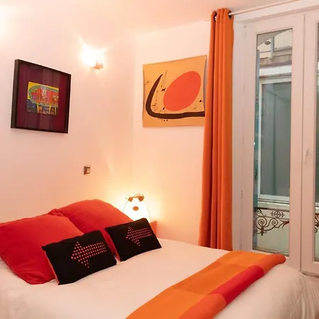 Flat Apartment *